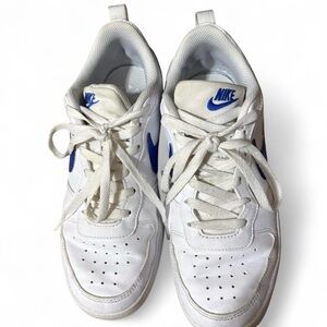 Nike Classic White and Blue Athletic Shoes